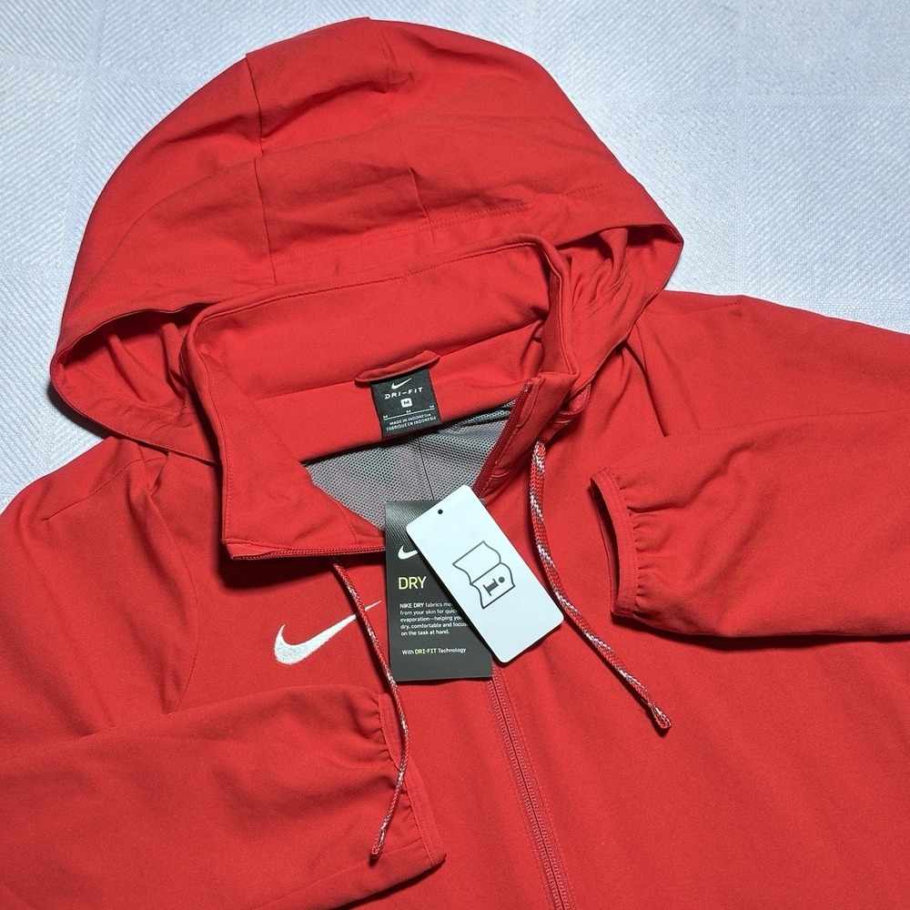 NEW Nike Dri-FIT Training Jacket Womens Medium Red Performance Hooded Full Zip
